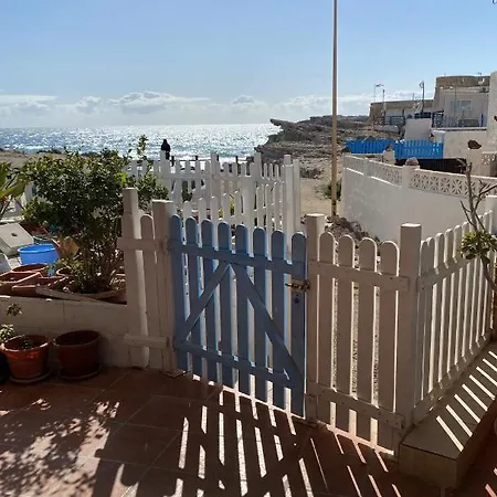 Escullos Acantilado * Almeria